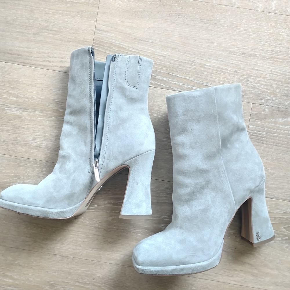 Sam Edelman Gray Suede Ankle Boots